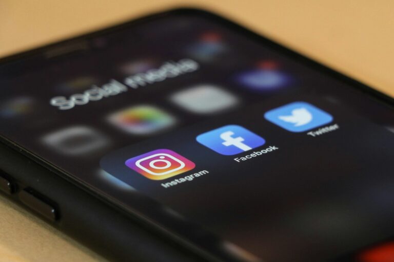 法人向けSNS運用事業のイメージ画像